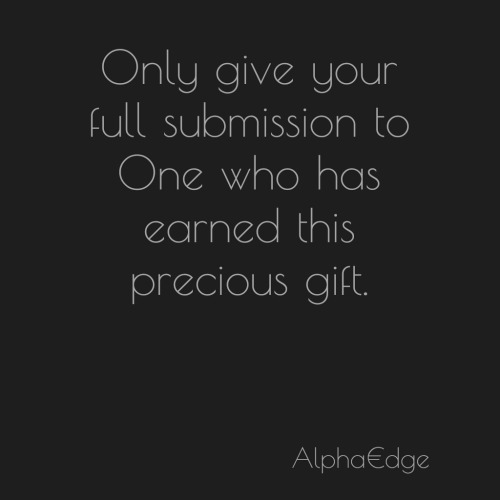 lifes-spice:  alphaedge:  photo from: chagrinprincess  In a confused world… Only this matters to your subsoul; only this is real.