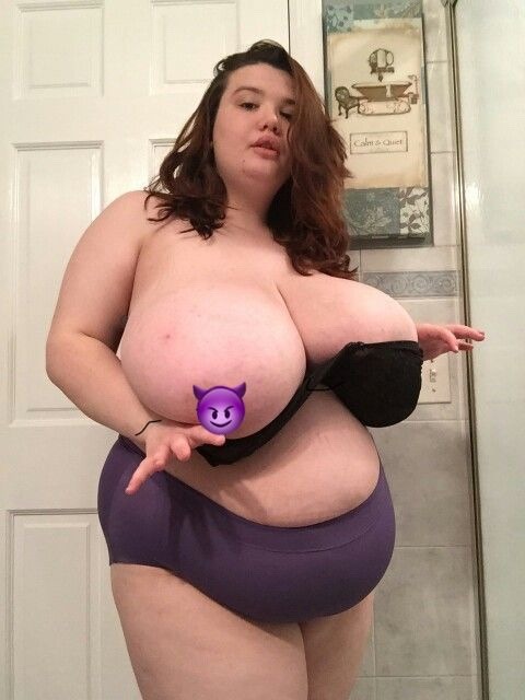 titties-n-cocks-universe:  😈