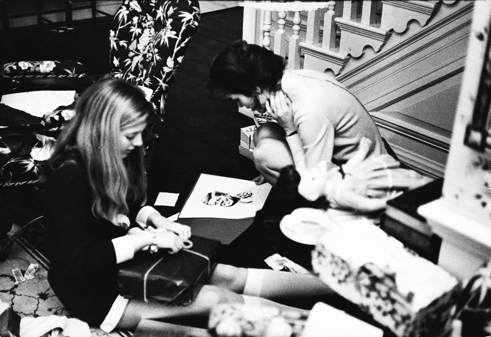 youngfirstlady-deactivated20171:  Caroline and Jackie Kennedy opening Christmas presents,
