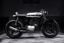 motomood:  Yamaha cafe racer