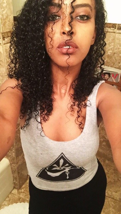 thatgirlsalina:  B L A C K O U T   a little nervous about this but s/o to melanin and god for the melanin  Gorgeous