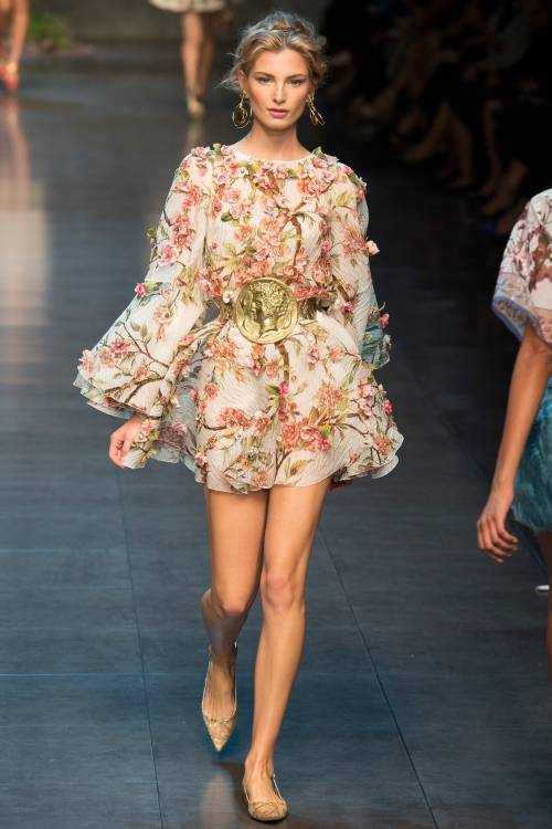 Dress for Vána the Ever-YoungDolce &amp; Gabbana Spring 2014