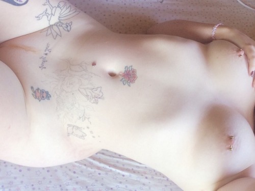 kitty-kui: I’m 47 followers from 20k and that makes this baby very emotional and happy 🍼  wishlist 🌸 my blog 🌸 my photos  