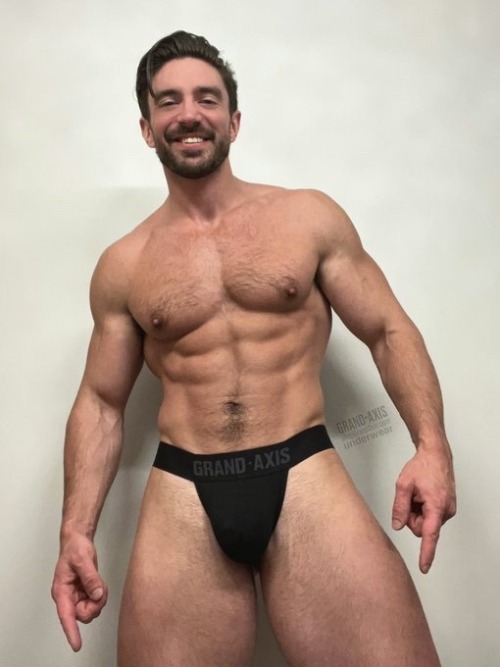 beards-of-paradise: Steve Grand