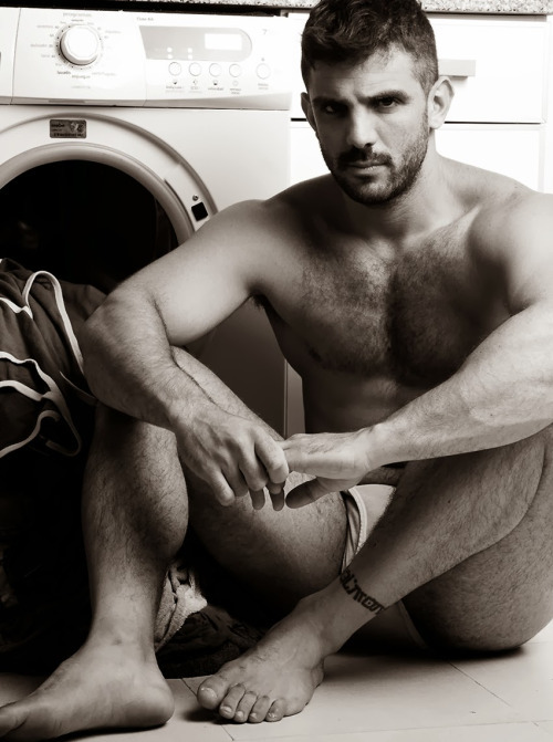 hyper-masculine:    ► HYPER-MASCULINE ♂ ◄ [page]♂ ♂♦ Hyper-Masculine ARCHIVE ♦ [all pics]   