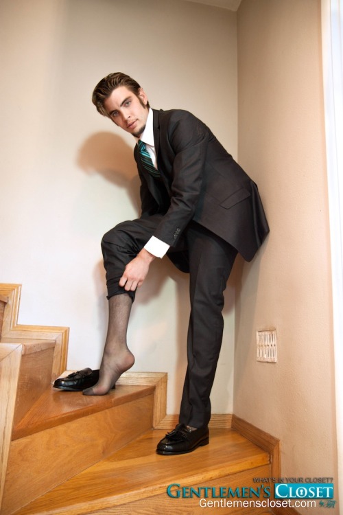 dannysocks.tumblr.com/post/154887201567/