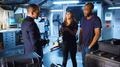 Agents of SHIELD Season 2, Episode 8-The Things We BuryListen to yourself! Just listen to yourself! 