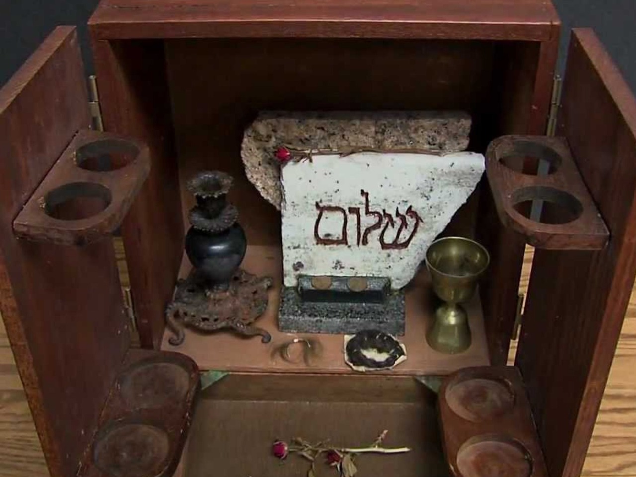 unexplained-events:  The Dybbuk or Dibbuk box (Hebrew, Kusfak Dibbuk) is a wine cabinet