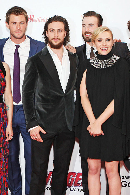 chrisevanssource:  Chris Hemsworth, Aaron Taylor-Johnson, Chris Evans and Elizabeth Olsen attend “The Avengers: Age Of Ultron” European premiere at Westfield London on April 21, 2015 in London, England.