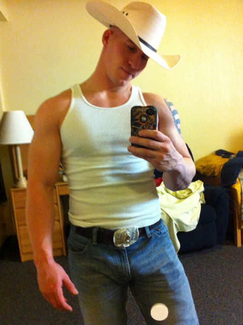 Keepin' It Redneck! Hot Redneck Dudes