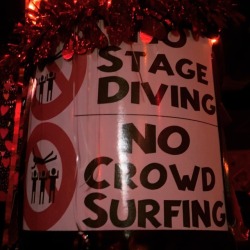 #nocrowdsurfing #NoStageDiving @bottomofthehillsf  (at Bottom of the Hill) https://www.instagram.com/p/BuGAtWQHFUl/?utm_source=ig_tumblr_share&amp;igshid=kksenfn0160i