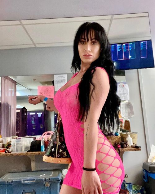 Sex stripper-locker-room:  https://www.instagram.com/50shadesof_baddiee/ pictures