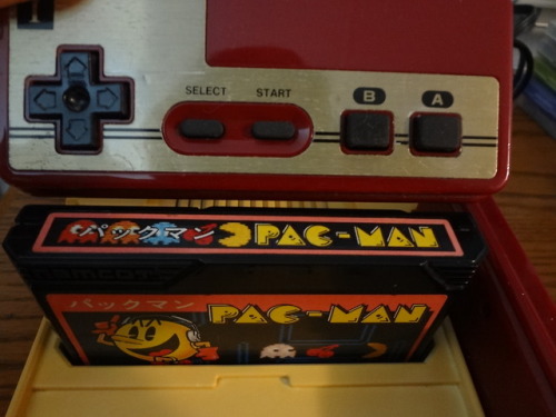 Got the rare 1983 original release square button Nintendo Famicom refurbished &amp; working like new