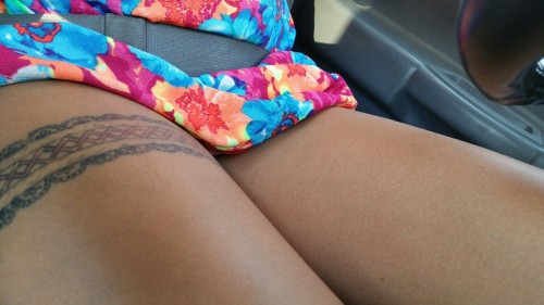 dysfunctional-amateurs:  Upskirt anyone?