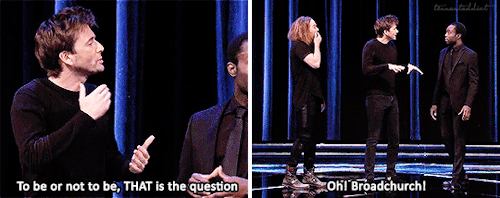 tennantaddict:   “It’s not the skull! It’s the wrong soliloquy!” “Haml