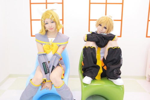 Vocaloid - Len & Rin Kagamine (Ivy) 1