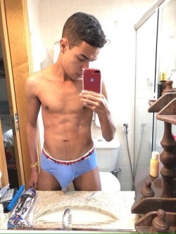 onlybrazilianmen:    🇧🇷🇧🇷🇧🇷🇧🇷