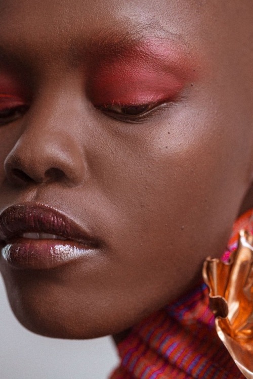 continentcreative:Grace Bol for Into the Gloss by Tom Newton, makeup by Nick Barose