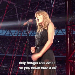 paths-of-my-childhood:Taylor was really feeling “Dress” in London…Wembley St