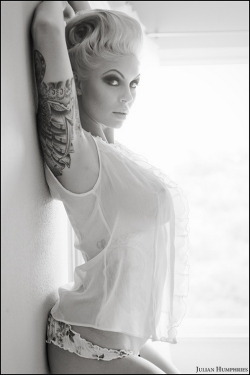 inked-dollz:  Inked girl http://inked-dollz.tumblr.com/