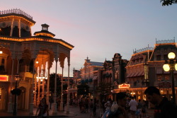 elaceyphotography:main street usa - disneyland paris 