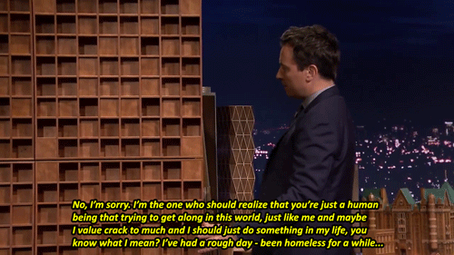 fallontonight:  While Jimmy was writing his Thank You Notes, he got a visit from a pretty persistent salesman… Jimmy wasn’t the only person that night to have a visitor come to the door! 