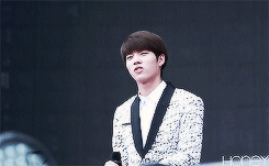 jinvoung:  nam woohyun, the palm reading cheater 