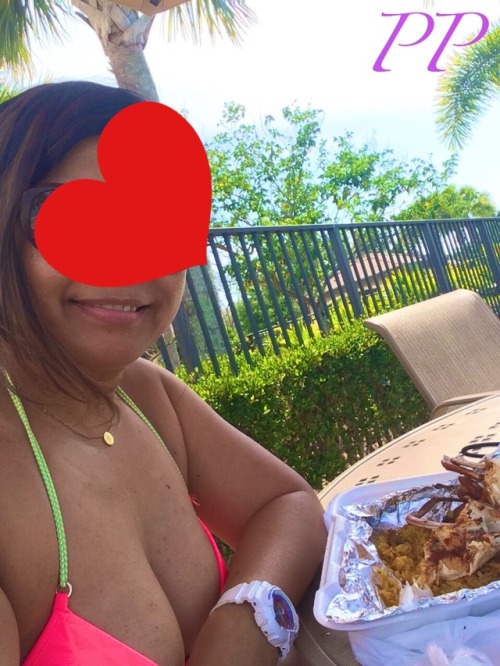 pinayprincessbeauty:  curiouswinekitten2:  I just love you, CWK.  😇💋. Smart, beautiful and the subject of comics, art work, and stalkers😱.  It would be a terrific honor to be included in Cleavage Sunday.  Me with crab legs, lobster tail, and