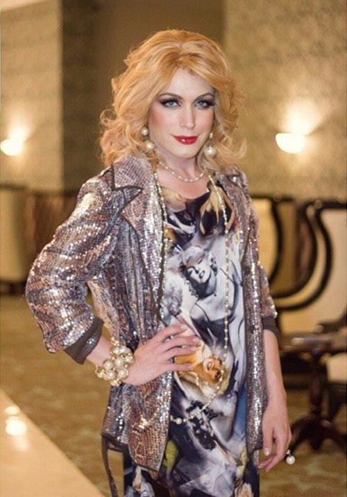 wetreb:  jkontumblr:  Монро (Monroe)   😃😃😃