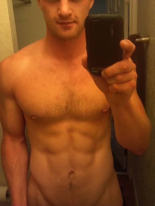 themrwhore:  #Gorgeous #blonde!!! 😍😍😍 