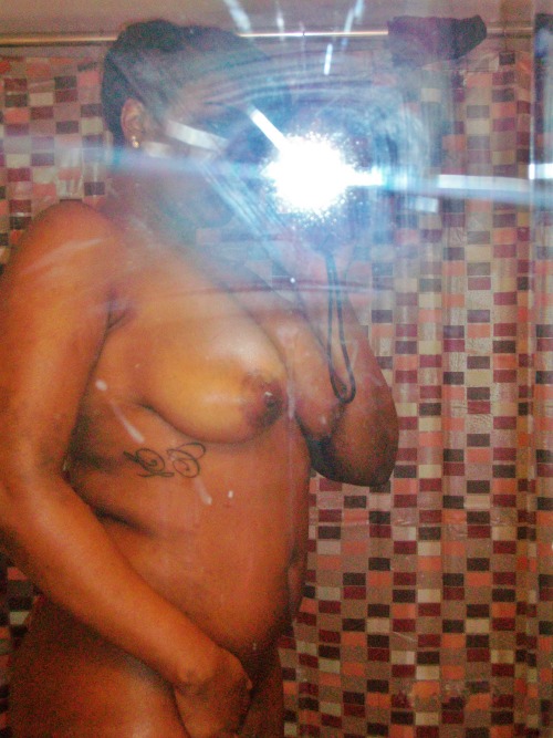 wackpanther:  Thick momma