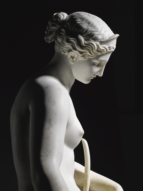 hildegardavon: Holme Cardwell, ca.1813/15-1895Diana, 1862, white marble, on a grey marble base, figu