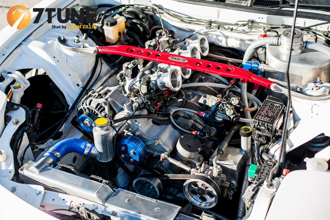 becauseracecar:  upyourexhaust:YUKI KAMAKURA’S QUAD ROTOR 26B POWERED FD3SPhotos