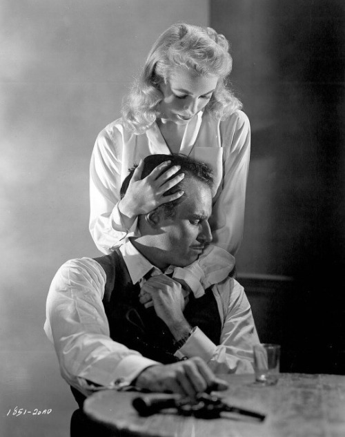 magicofoldies:Janet Leigh & Charlton Heston publicity still for “Touch of Evil”