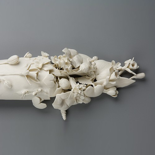 littlelimpstiff14u2:  Kate MacDowell  Amazing Porcelain Sculptures Through her porcelain