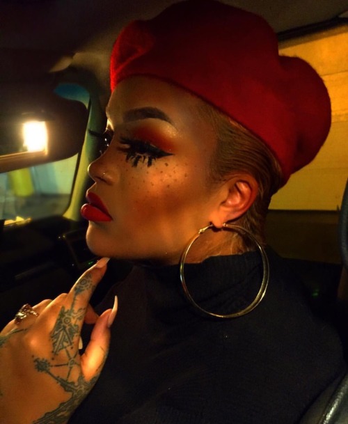 shaadayy:  royaltyzfinest:  Why is she so damn fierce.  Bihhhhhhh