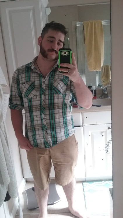 orinofashwood:  I’m gonna be wearing this outfit out to The Eagle in LA tonight for B Bar to participatein their bear chest contest, so come cheer for me if you can! You’ll see the first 2 at least, but th 3rd one is up for negotiation ;)  Hot