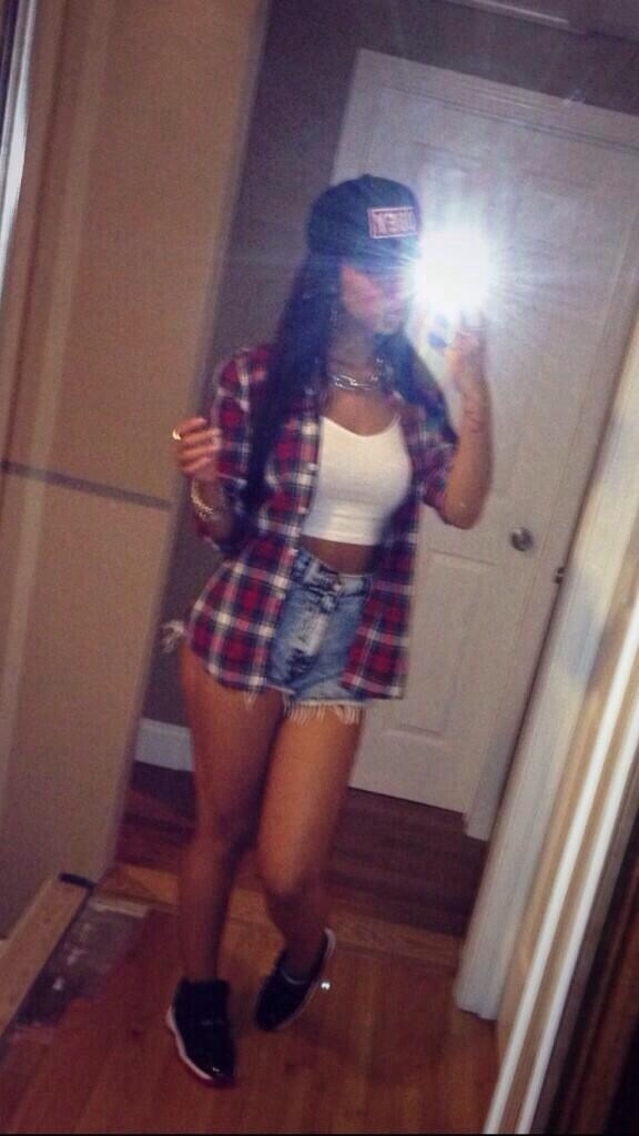 royaltymerissa:  Boy you know I got that thang that you like yea I got that thang