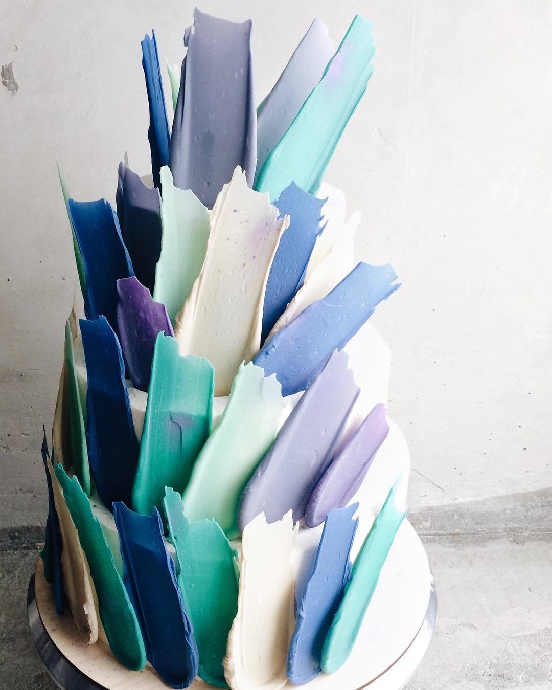 sosuperawesome:  Brushstroke Cake Art by Kalabasa Bakery on InstagramFollow So Super