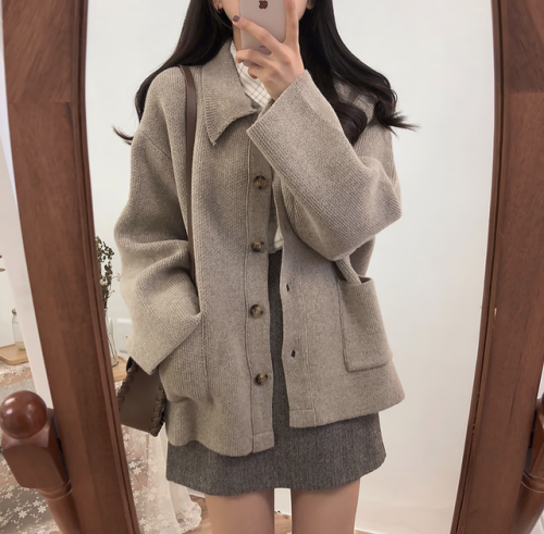 liliest:collared cardigan