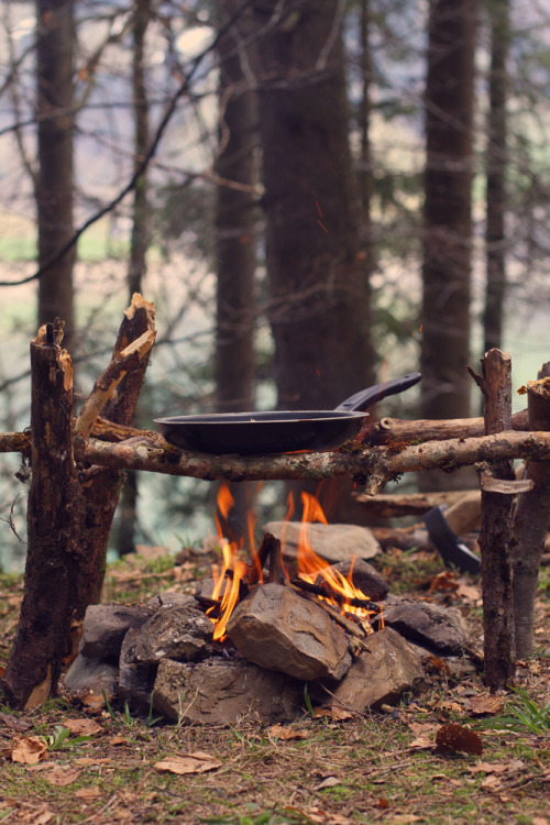Breakfast on an open wood fueled flame in the woods… NOTHING is better. 