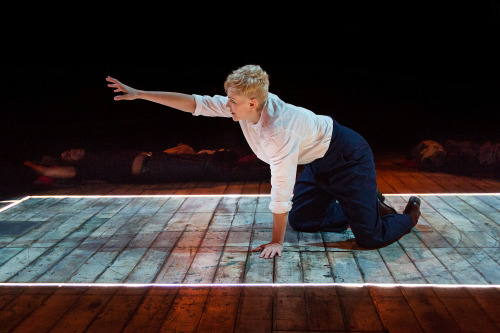 muchadoaboutmusicals: Maxine Peake as Hamlet Manchester’s Exchange Theatre