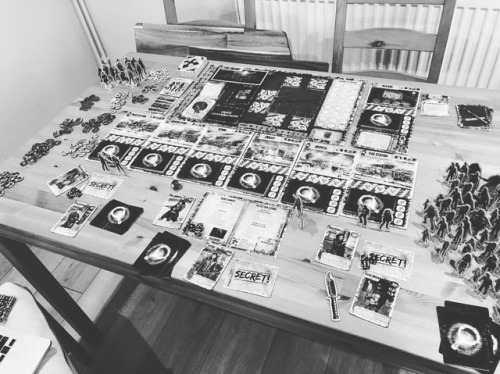 Trying to learn a new board game! #deadofwinter #deadofwinterthelongnight #longnight #plaidhatgames 