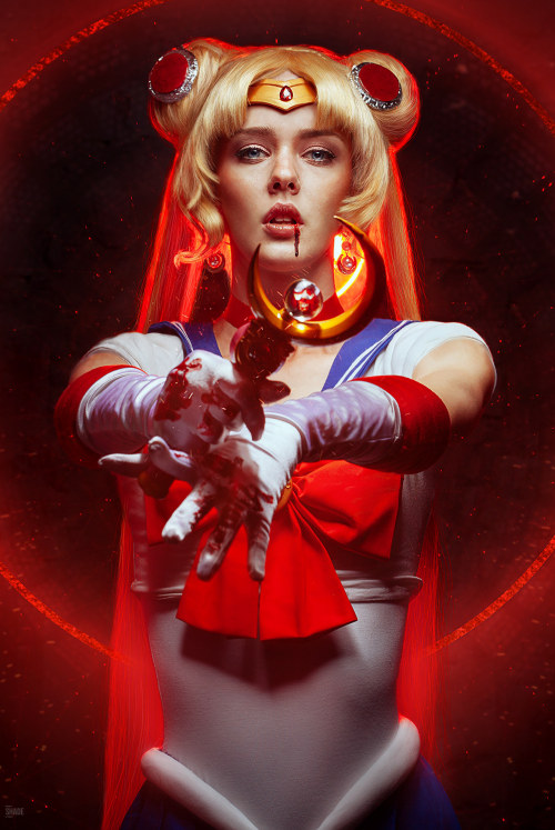 funsui:Sailor Moon: Usagi Tsukino Cosplay by Nelly LaufeysonPhotos by Lina Aster || Bē