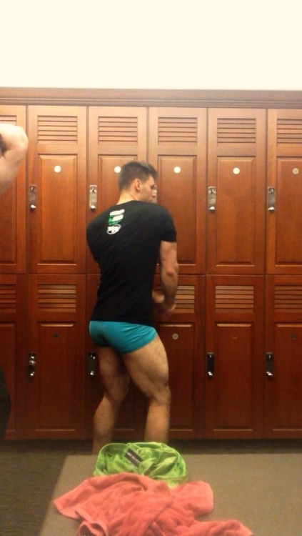 moreweights:Hammies on deck