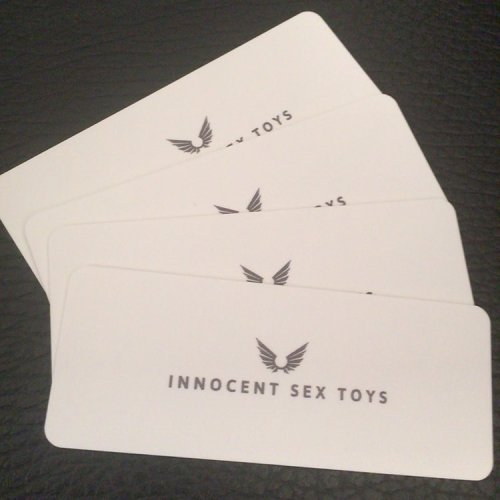 Come take a peek at our #bodysafe #sextoys #playsafe #freeukdelivery #innocentsextoys #sensual #luxu