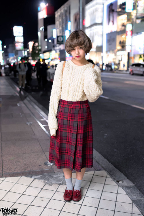 tokyo-fashion: Japanese high school student Mana on the street in Harajuku with a cute hairstyle and