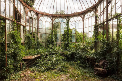 archatlas: The Tranquil Ruins of James Kerwin Abandoned Places is a series of images by James Kerwin that features architectural ruins frozen in time, undisturbed by the present, in his own worlds: The best thing about it is the peacefulness, once inside