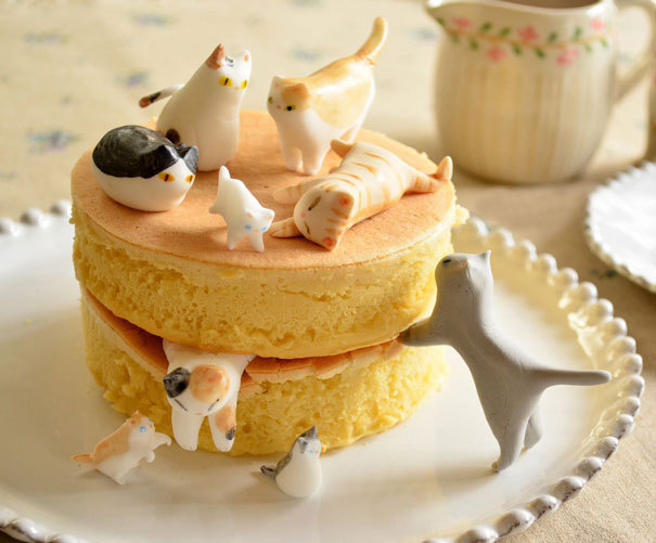 fumetsushinju:  mayahan:  Adorable Cat-Themed Desserts  No way, I could never eat