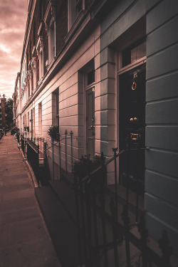 freddie-photography:  &lsquo;Notting Hill at Dusk&rsquo; By Freddie Ardley - Follow on: tumblr Facebook Twitter Instagram 
